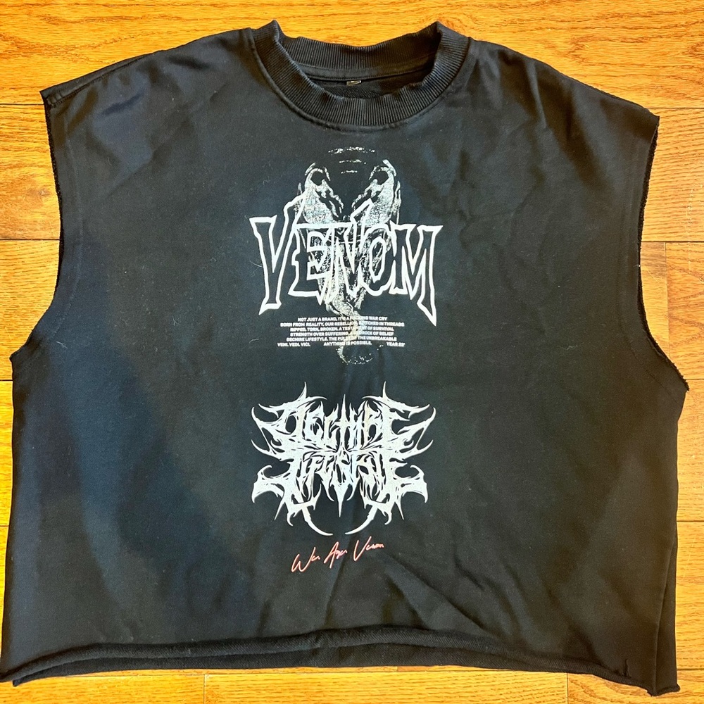 Dechire venom sleeveless tank top size large
